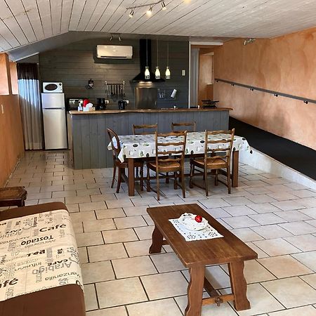 Le Gite De L'Araucaria Ploërdut Buitenkant foto